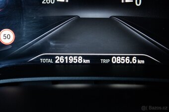 BMW Rad 5 Touring 530d xDrive A/T - 12