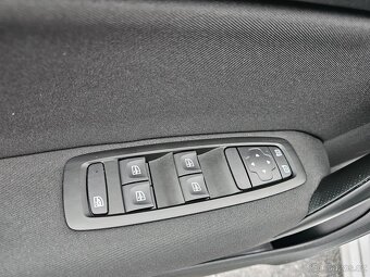 Renault Mégane 1.5 DCi 66kW ČR NOVÉ 1.MAJITEL - 12
