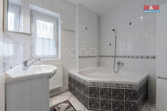 Prodej rodinného domu, 132 m², Aš, ul. Saská - 12