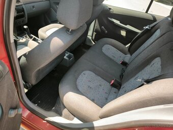 ŠKODA FABIA 1.2 40kw, r.v. 2003, NOVÁ STK, DOBRÝ STAV - 12