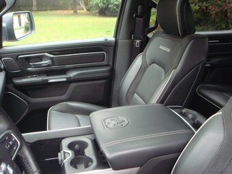 Dodge RAM 3.0diesel 194kw 2023 22tkm Laramie DPH - 12