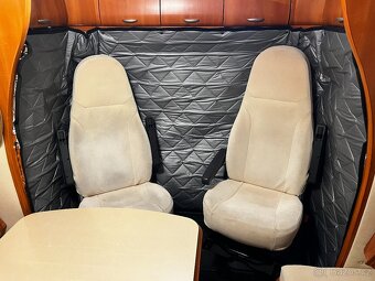 Fiat Ducato 3.0 160 koní, polointegrovaná nástavba Hobby - 12