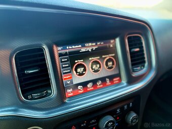 2014 Dodge Charger SRT Superbee | 392 HEMI | 470 koní - 12