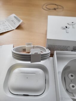 Apple Airpods pro 2 (2022) usb-c - 12