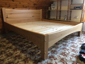 Dvoulůžková postel - 12