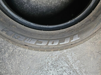 235/55R17 103 W XL Tracmax - 12