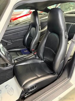 Porsche 993 Carrera 2 Coupé - 12