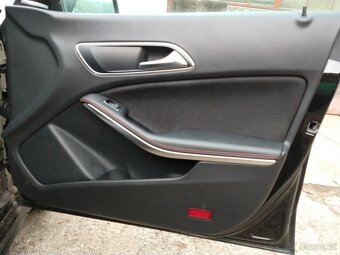 Mercedes benz CLA 250 (C117) 3/2013 - zbylé náhradní díly - 12