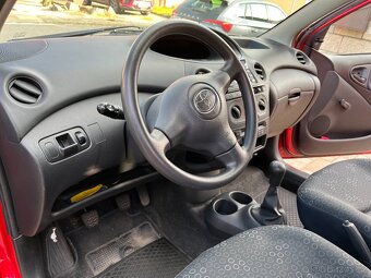 Toyota Yaris 1.0 VVT-i 48kW - 12