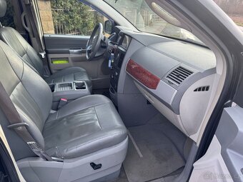 Chrysler Town Country 3,8 LPG RT DVD Swivel Go 2007 - 12