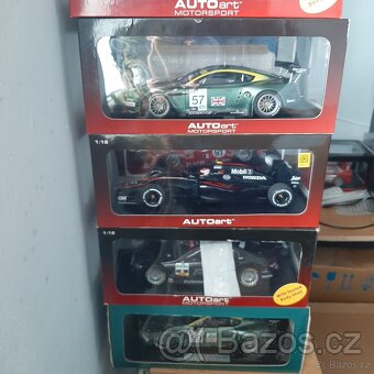 1:18 Autoart Kyosho Okruhove modely. - 12