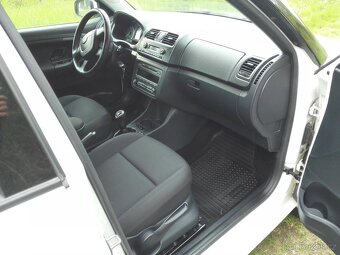 Škoda Fabia 1,2- 51kw Elegance Servis nové rozvody +olej - 12