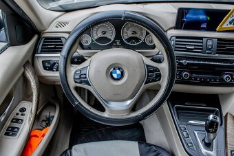 BMW Rad 3 320d A/T - 12