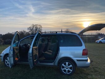 VW Sharan 7 míst 1.9 TDI 96 KW - 12