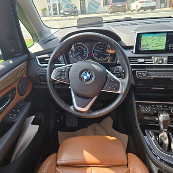 BMW 2 Active 225 Tourer 170kW - 12