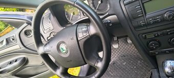 Škoda Octavia 2 2.0TDI - 12