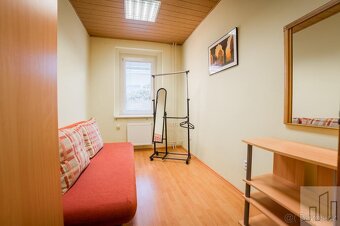 Prodej vyjímečné nemovitosti v klidné části Bíliny, Újezdské - 12
