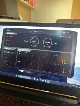 Acer Nitro 5 AN515-55-59P6 - 12
