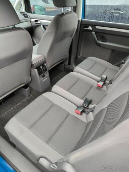 Golf VI kombi 2.0TDi r.v.2014klima ALU kamera atd - 12