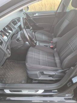 VW Golf 7 1.6TDI kombi, 77kW, 4/2016, servisní knížka - 12