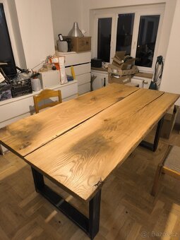 Jídelní stůl - 12