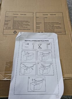 Termohrnek, wc prkénko, led aku lampička - 12
