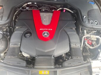 Mercedes-Benz  E43 AMG - po servisu  112000 km  Vzduch - 12