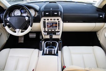 Porsche Cayenne 4.8 Turbo Magnum TechArt automat suv - 12