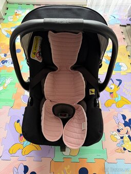 Autosedačka(vajíčko)+základna+doplňky - 12