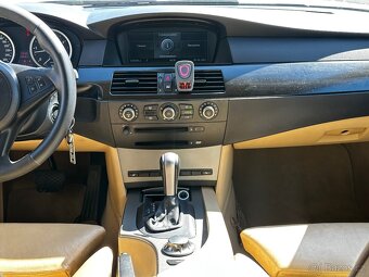 BMW 530d E60 - 12