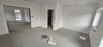 Novostavba domu Hartmanice, Šumava 229 m², pozemek 3000 m² - 12
