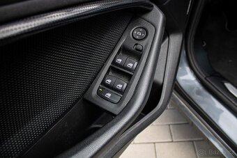 BMW Rad 1 120d xDrive A/T - 12