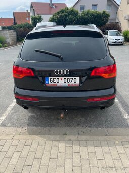 Audi Q7 - 12