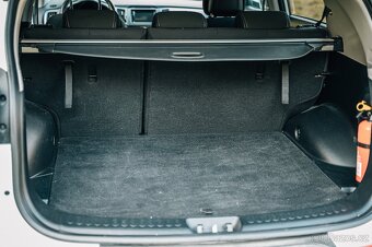 Kia SPORTAGE 2.0 - 12