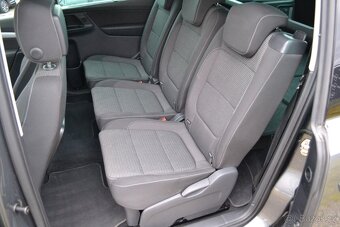 Volkswagen Sharan 2.0 TDI 4motion 110 kw 7 míst - 12