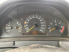 Mercedes E300td w210 om606 combi - 12