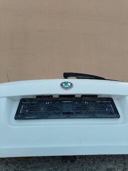 5dveře /kufr Škoda Octavia 2 kombi - 12