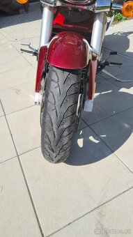 Suzuki Intruder VZR 1800 R - 12
