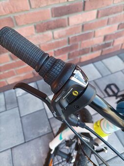 KELLYS, dětské kolo, velikost 20 - 12