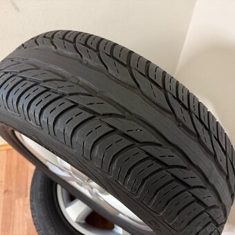 KIA SORENTO 5x139,7 R17 ET45+LETNÍ 245/65R17 5,5mm - 12