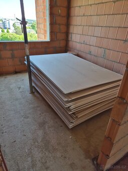 Nošení stavebního materiálu - 12