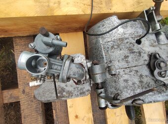 Motor Jawa Mustang Pionýr - 12