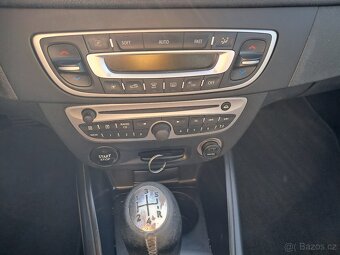 Renault Megane 1.6/74 kW/1.majitel/2013/ČR - 12