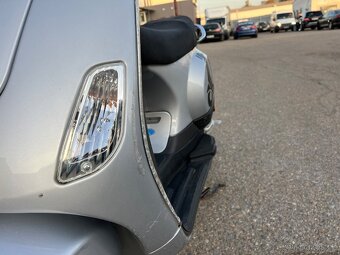 Vespa LX 50 2T, 10xxx km, po servise, nová STK - 12