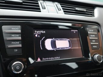 Škoda Octavia 2.0TDi ParkPilot, DigiClima, Výhřivané sedadla - 12