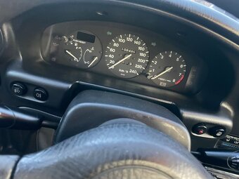 Prodám nebo vyměním Mazda MX3, 6V. Druhý majitel… - 12