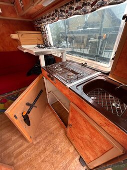 Karavan obytný do přírody na ryby + předstan - 12