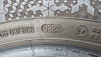 Zimní pneu 205/60/16 Continental - 12