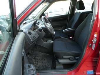 Suzuki Swift 1.3i 68 kW 4x4, klima, serviska - 12