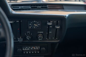 BMW Rad 3 320i E21 - celolak - 12